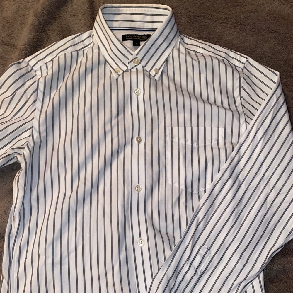 Banana Republic Men’s Non Iron Tailored Slim Fit